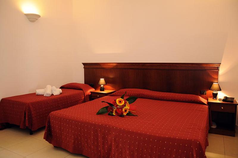 Agri Hotel Conte Salentino Sant Isidoro  Zewnętrze zdjęcie