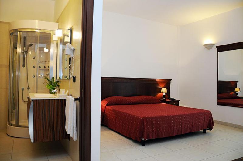 Agri Hotel Conte Salentino Sant Isidoro  Zewnętrze zdjęcie