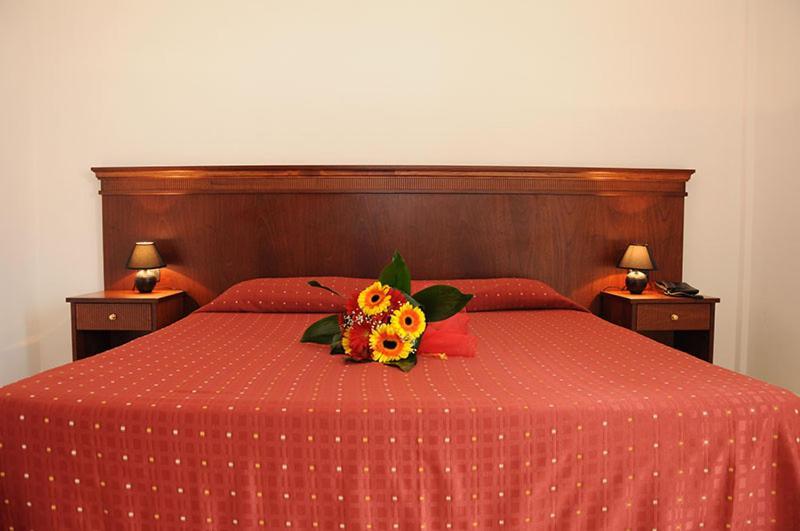 Agri Hotel Conte Salentino Sant Isidoro  Zewnętrze zdjęcie