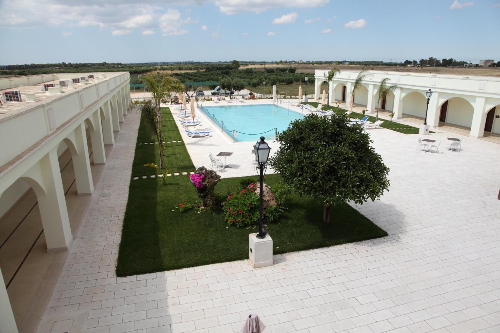 Agri Hotel Conte Salentino Sant Isidoro  Zewnętrze zdjęcie