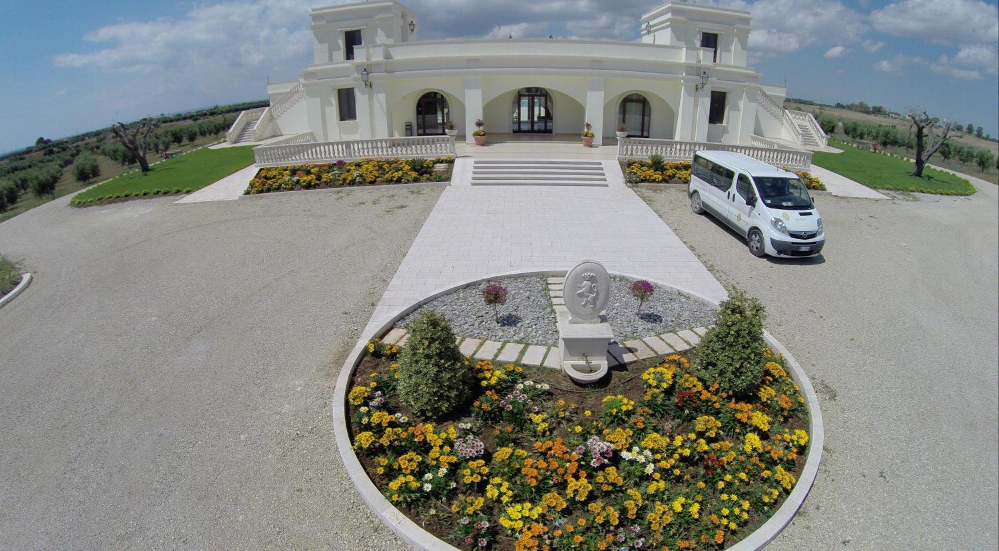 Agri Hotel Conte Salentino Sant Isidoro  Zewnętrze zdjęcie