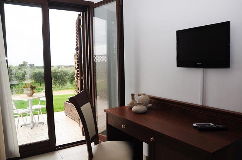 Agri Hotel Conte Salentino Sant Isidoro  Zewnętrze zdjęcie